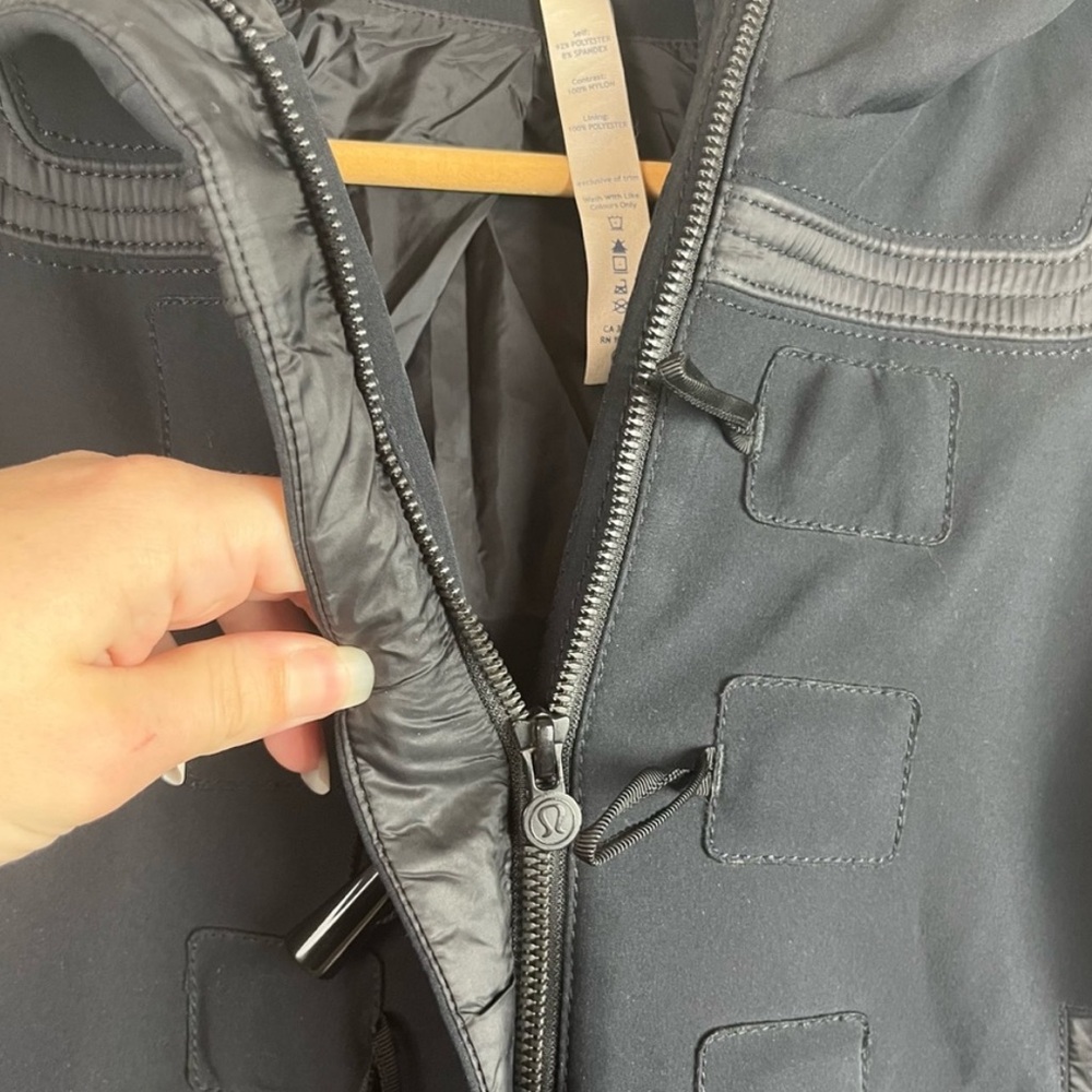 Lululemon Jacket Paddington Softshell Microfleece… - image 10